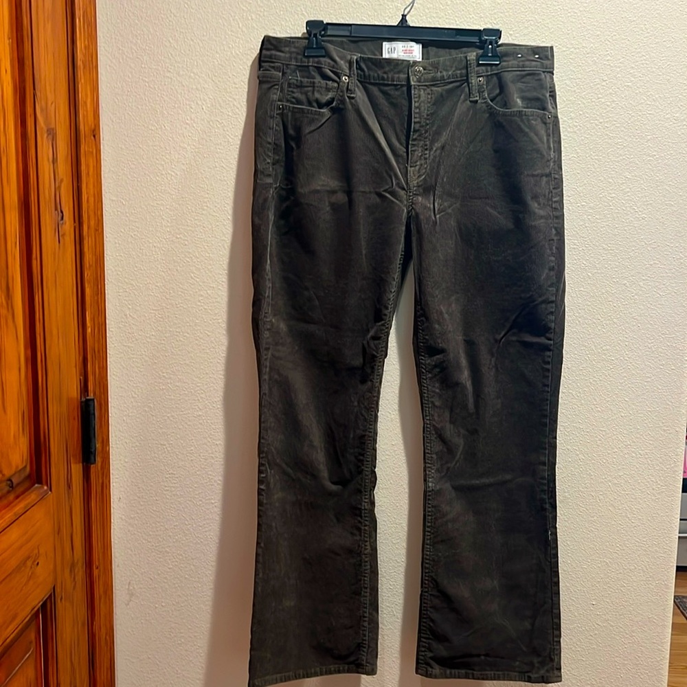 Olive Green Corduroy Pants from GAP Size 33/16